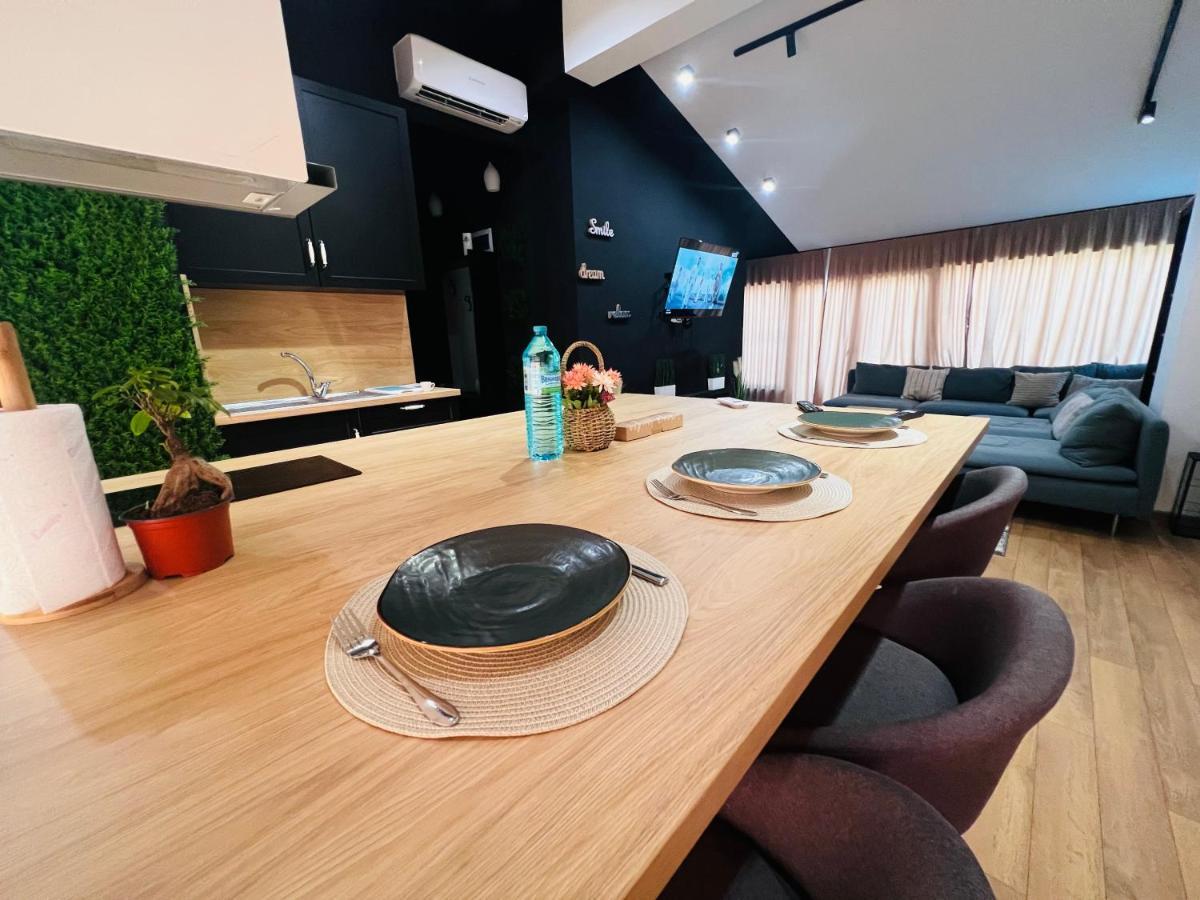 Тop View Apartment 布拉格埃夫格拉德 外观 照片