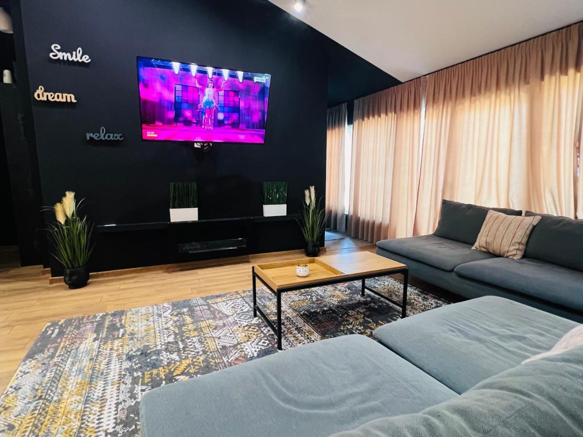 Тop View Apartment 布拉格埃夫格拉德 外观 照片