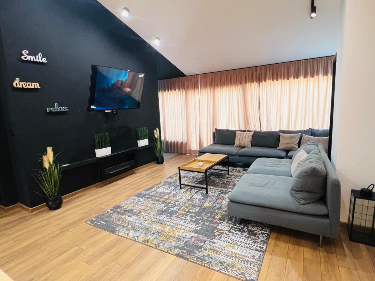 Тop View Apartment 布拉格埃夫格拉德 外观 照片